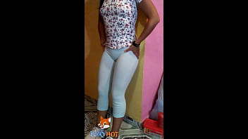 Film porno cu babe care se fut cu tineri in cur