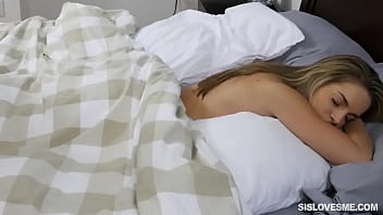 Film dezvirginare o fata