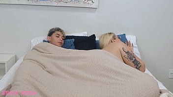 Isi freaca pizd pana la ejacuare gratis