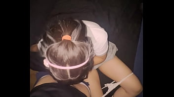 Blonde buna asi toarna lapte in cur