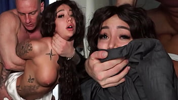 Filme xxx la spital cu asistenta fututa in pat